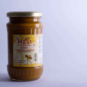 Med sa polenom i matičnim mlečom